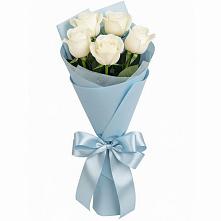 Букет 5 Белых роз Проуд в Павловка Башкортостан