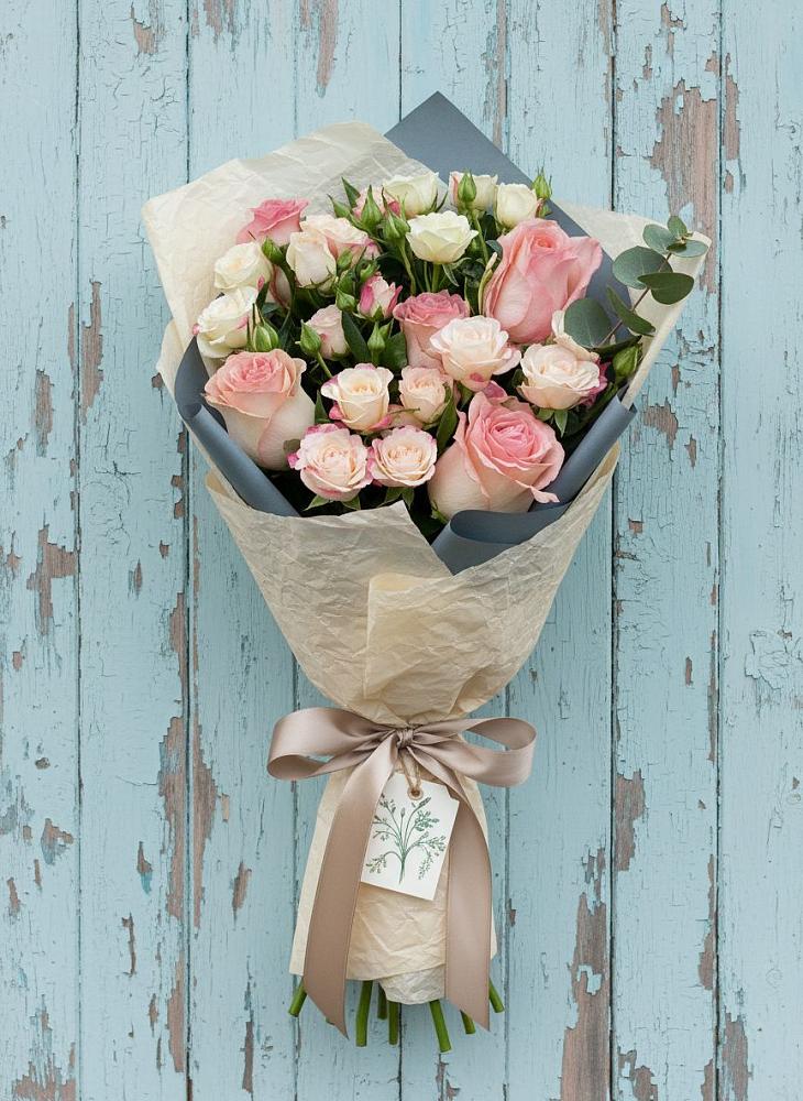 Букет цветов из: Розы в Павловка Башкортостан