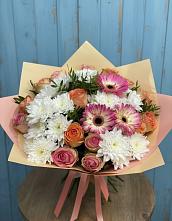 Букет цветов из:  Розы, Герберы и Хризантемы в Павловка Башкортостан