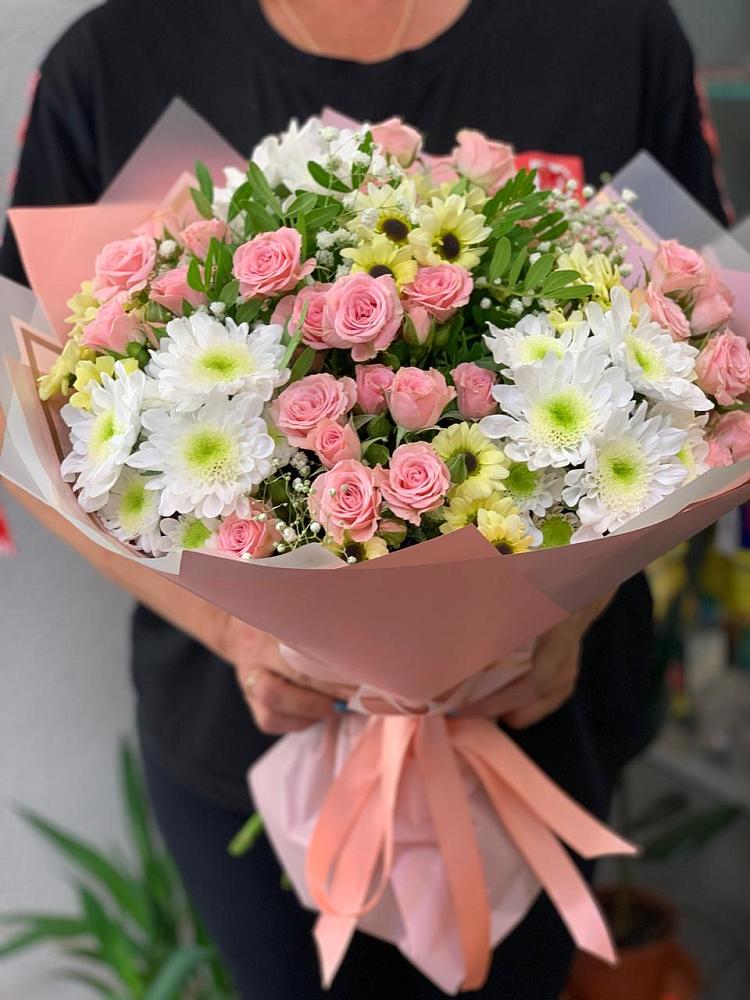 Букет цветов из: Розы и Хризантемы в Павловка Башкортостан