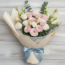 Букет цветов из:  Лизиантусы в Павловка Башкортостан