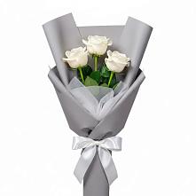Букет 3 белые розы в Павловка Башкортостан