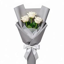 Букет 3 белые розы в Павловка Башкортостан