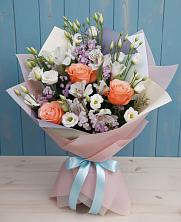 Букет цветов из:  Лизиантусы, Розы, Альстромерии и Гипсофила в Павловка Башкортостан