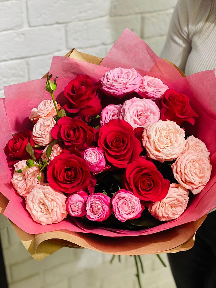 Букет цветов из: Розы в Павловка Башкортостан