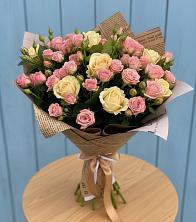 Букет цветов из:  Розы в Павловка Башкортостан