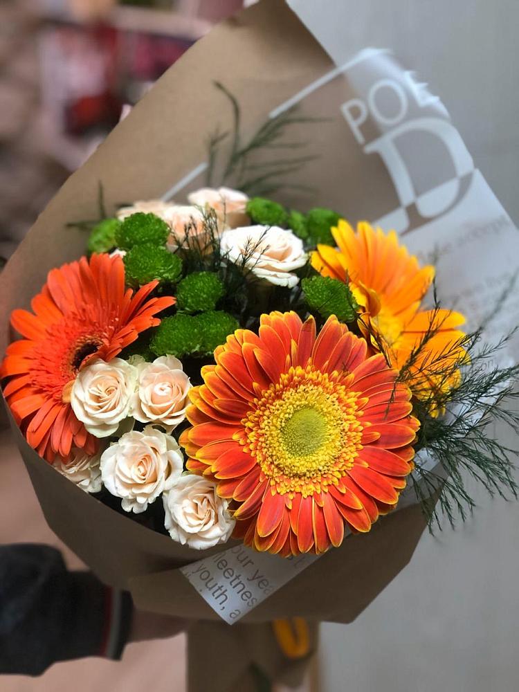 Букет цветов из: Герберы, Хризантемы и Розы в Павловка Башкортостан