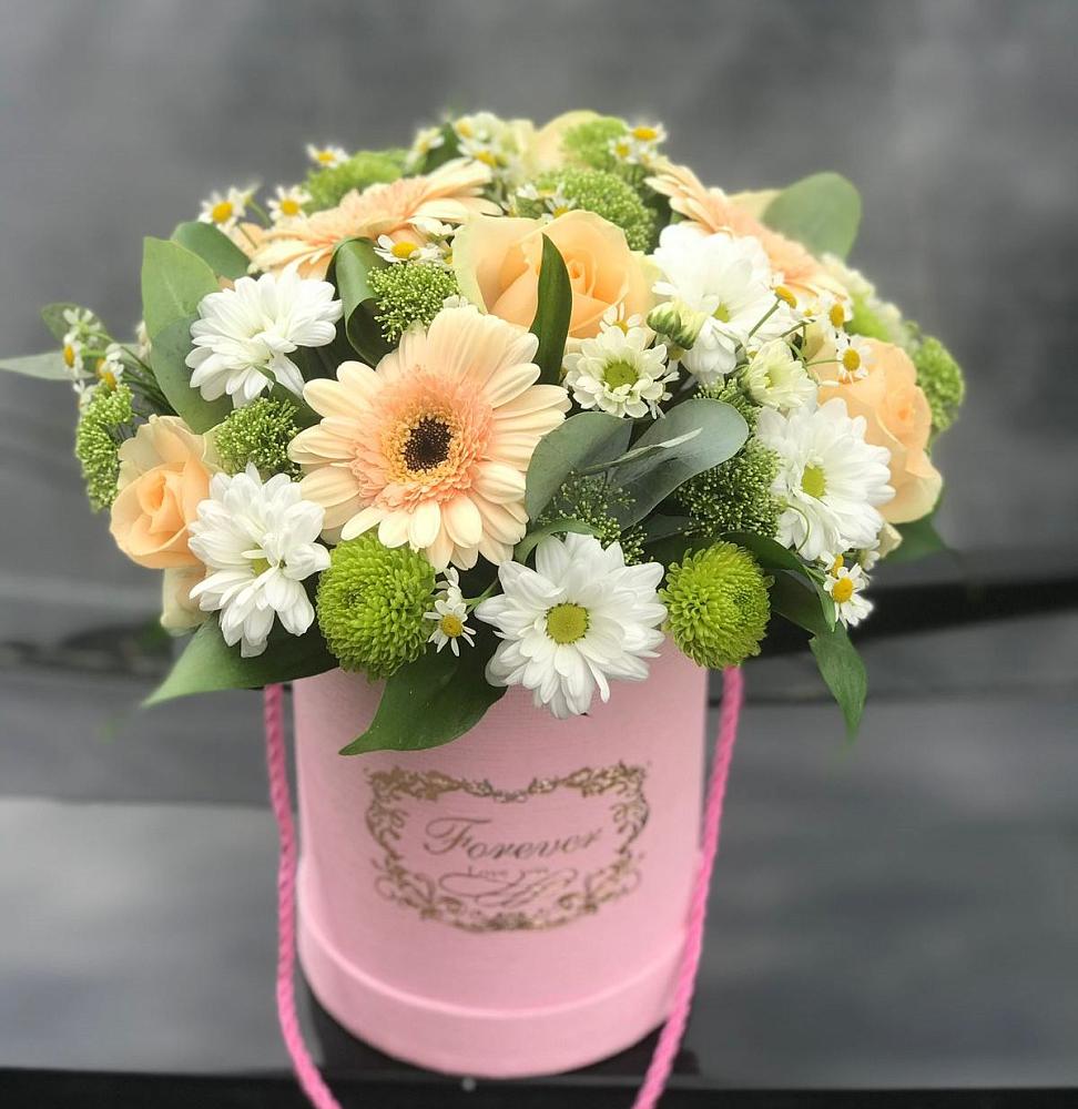 Цветочная композиция из Розы, Герберы и Хризантемы в шляпной коробке в Павловка Башкортостан